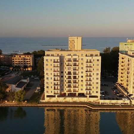 Evy Deluxe Apartment Mamaia Luaran gambar