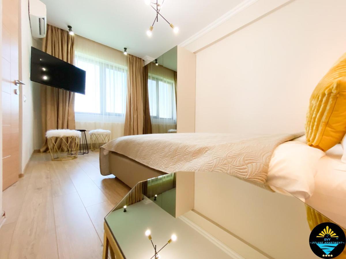 Evy Deluxe Apartment Mamaia Luaran gambar