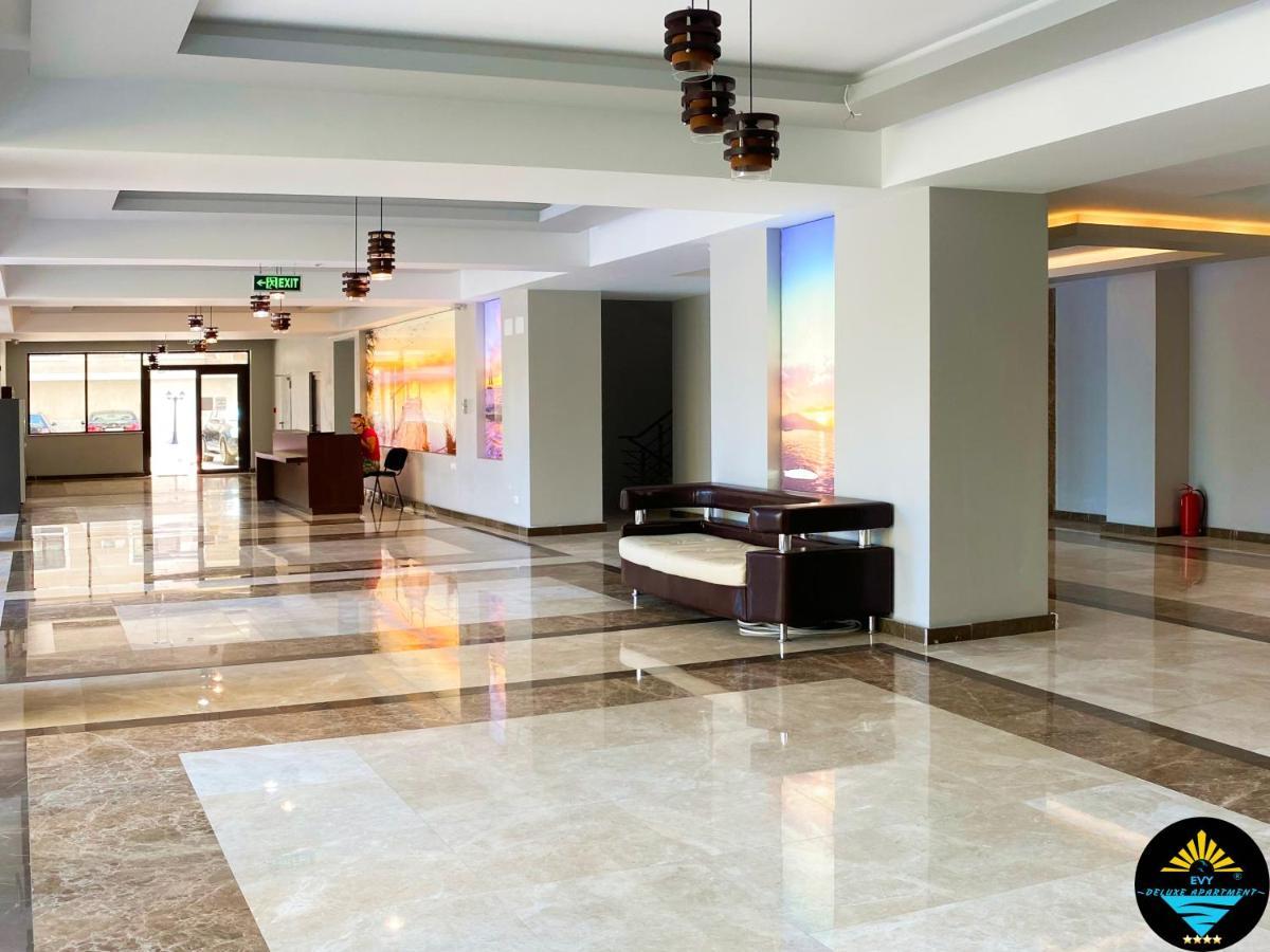Evy Deluxe Apartment Mamaia Luaran gambar