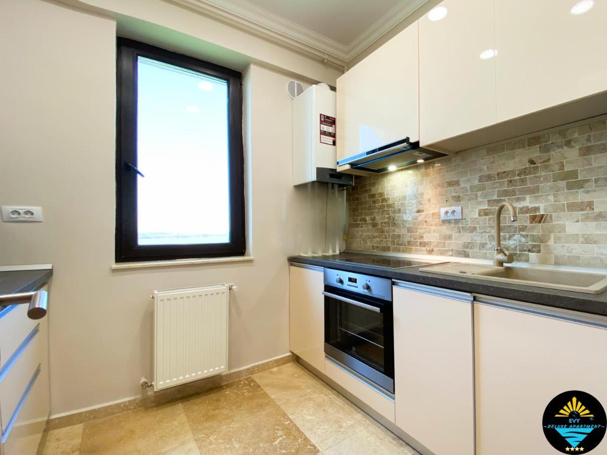 Evy Deluxe Apartment Mamaia Luaran gambar