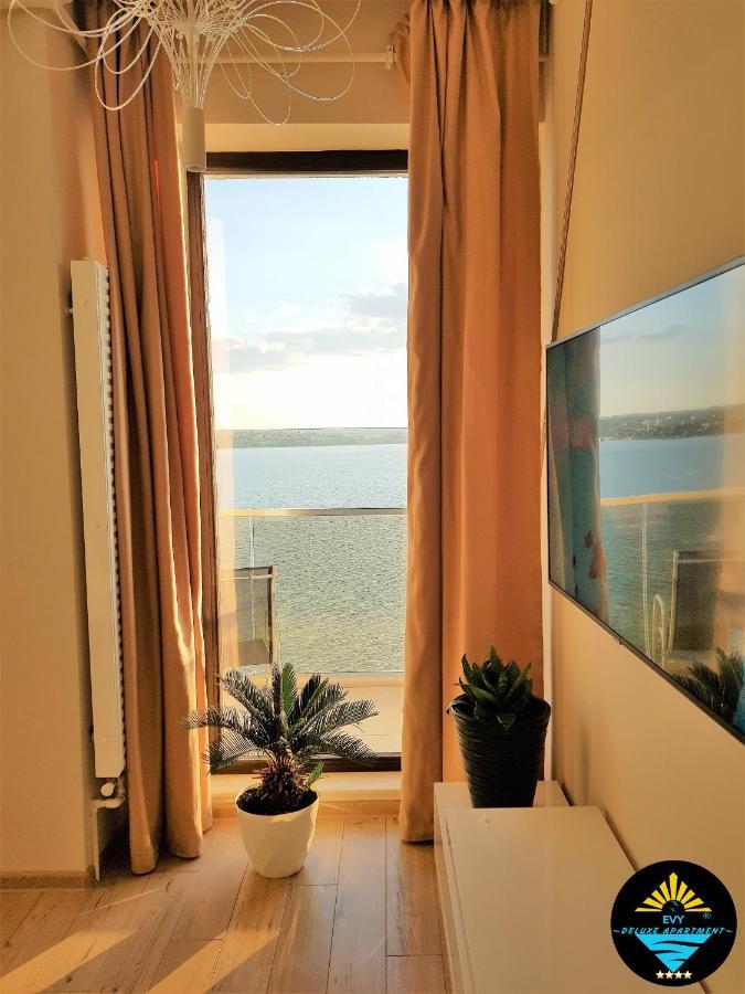 Evy Deluxe Apartment Mamaia Luaran gambar