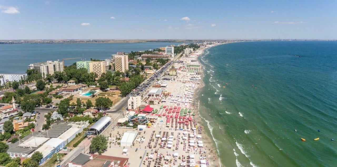 Evy Deluxe Apartment Mamaia Luaran gambar